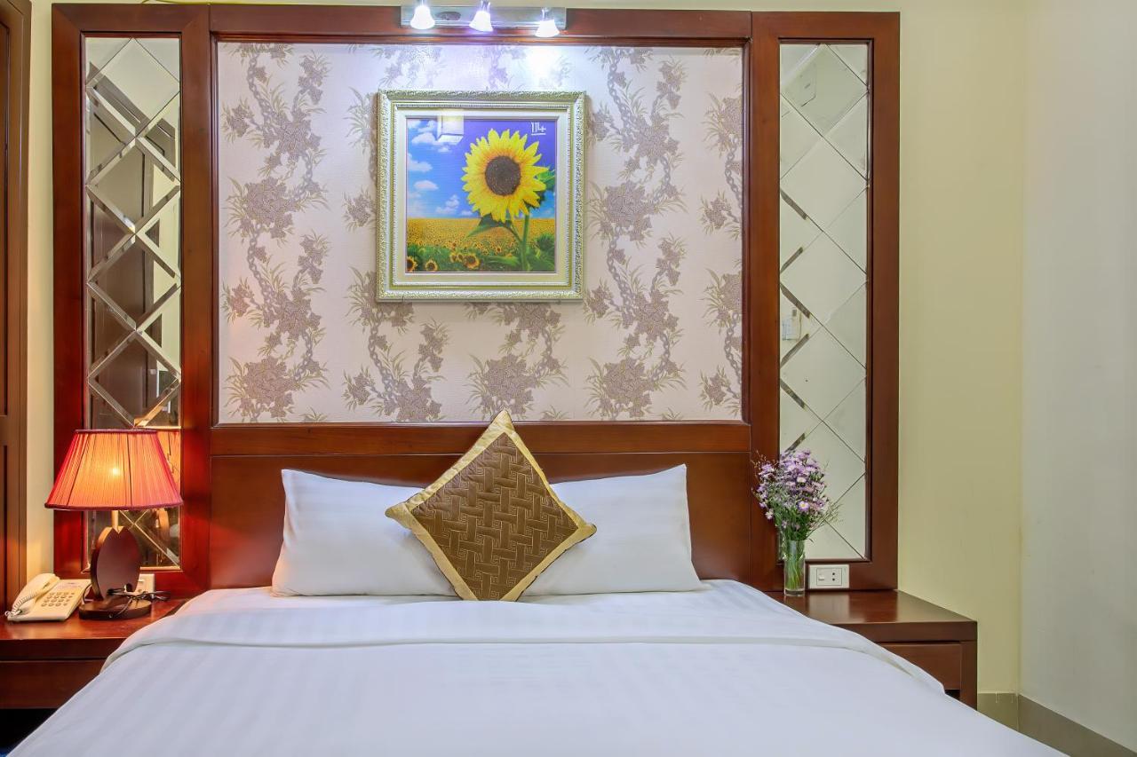 Gia Linh Hotel Дананг Екстер'єр фото