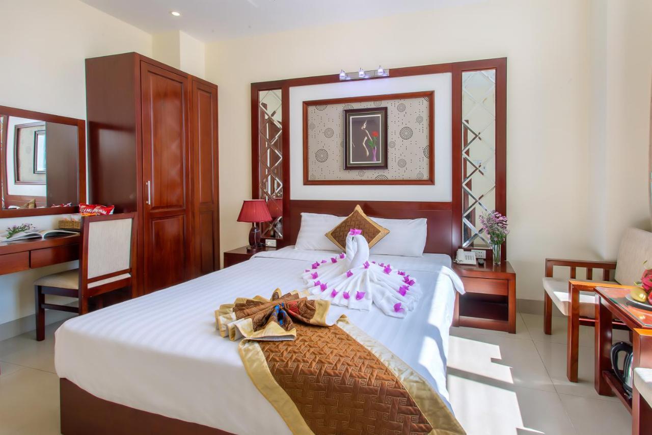 Gia Linh Hotel Дананг Екстер'єр фото