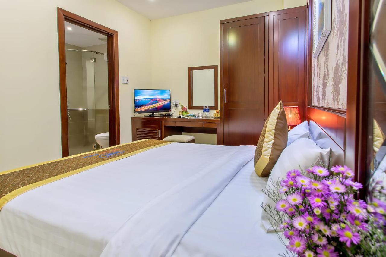 Gia Linh Hotel Дананг Екстер'єр фото